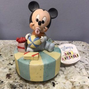 VTG Rare Disney Baby Mickey Music Box